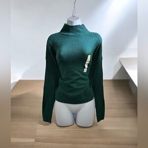 SO Mock Turtleneck Sweater NWT size medium!